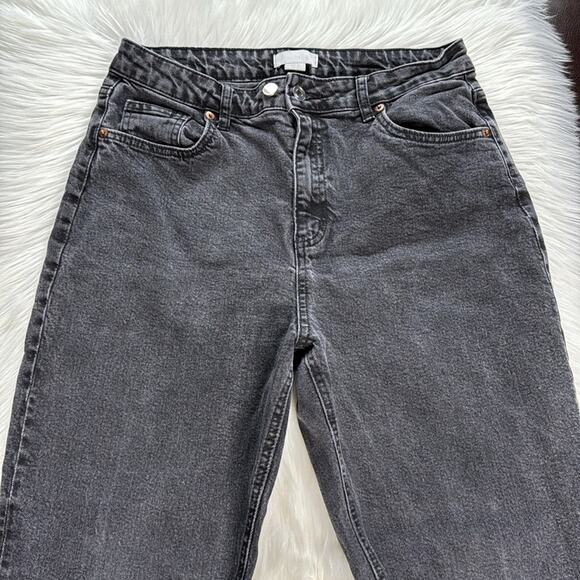 H&M Washed Black High Rise Mom Jeans - Picture 2 of 5